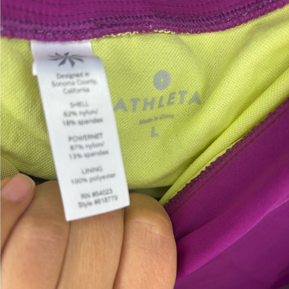 Athleta Women's Magenta Swim Shorts Size Large - Picture 2 of 4